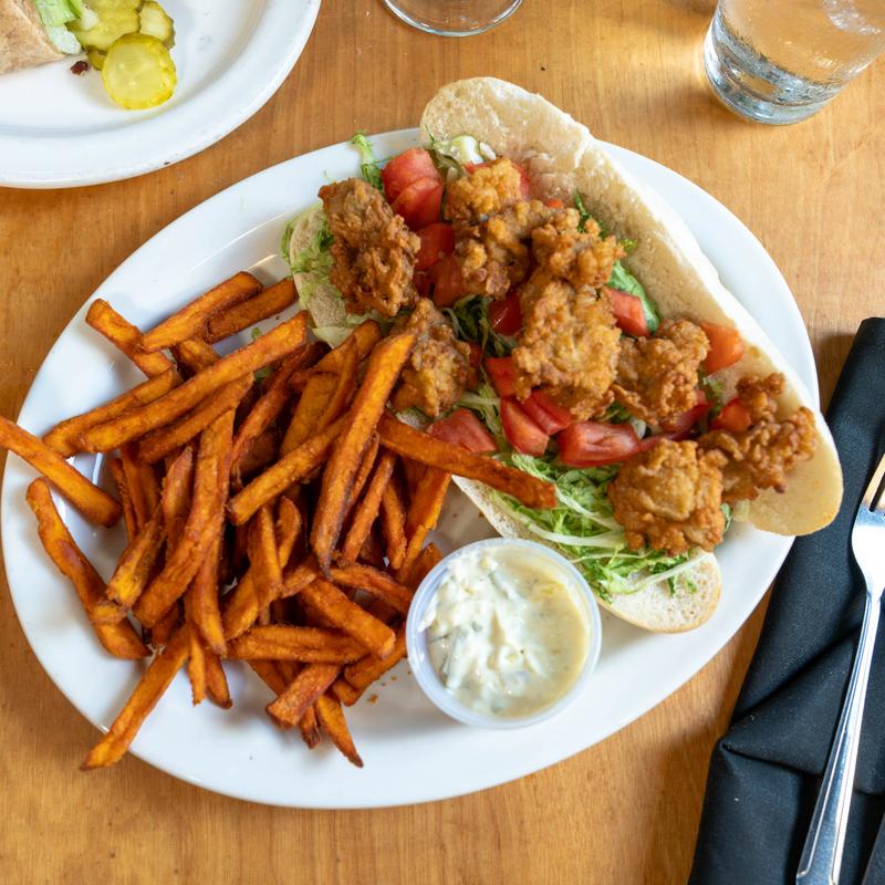 menu item 16 of 16, Po’ Boy Oyster