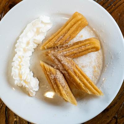 Churros with cream.
