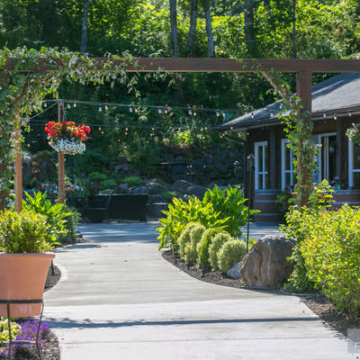 Path to the main entrance of the restaurant
