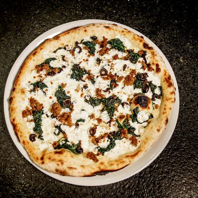 Jimmy's Spinach pizza