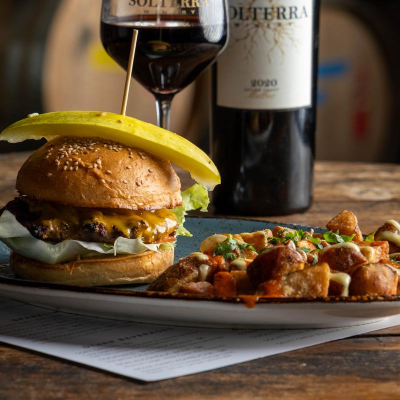 Bistro Cheeseburger photo