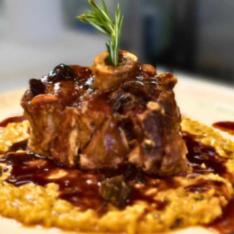 menu item 18 of 53, Ossobuco di vitello servito risotto alla Milanese e Gremolata