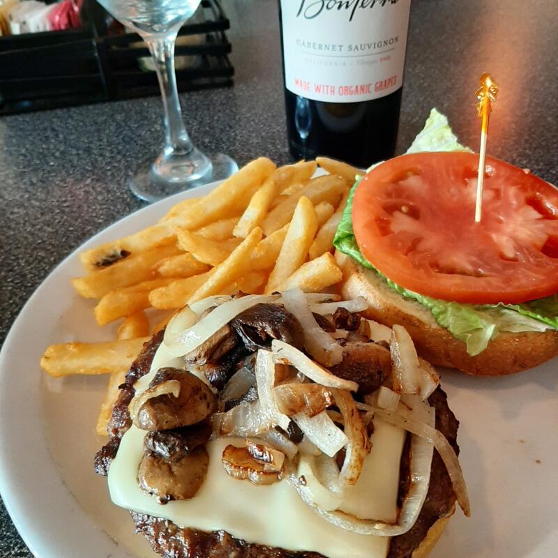 Starz Sunset Burger photo