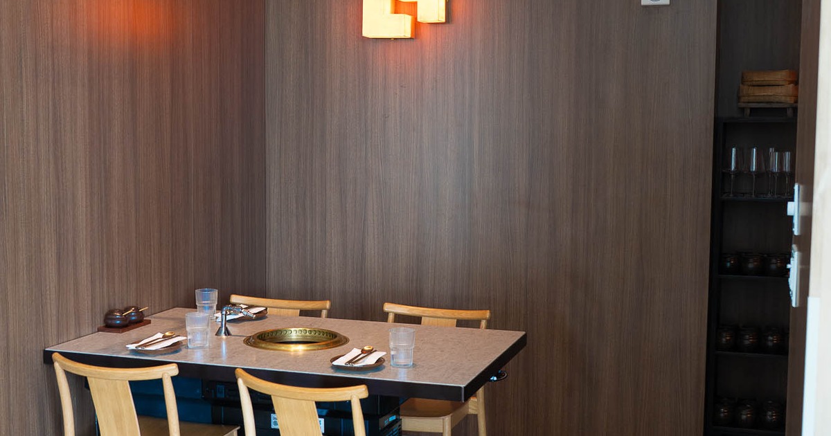 Interior, table for four