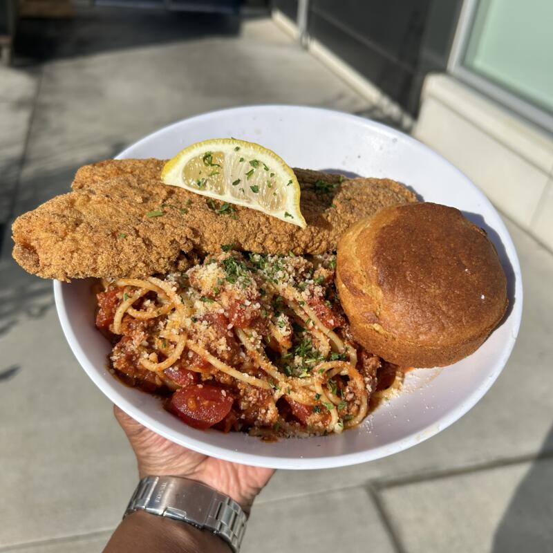 Im Sprung' Fish & Spaghetti photo