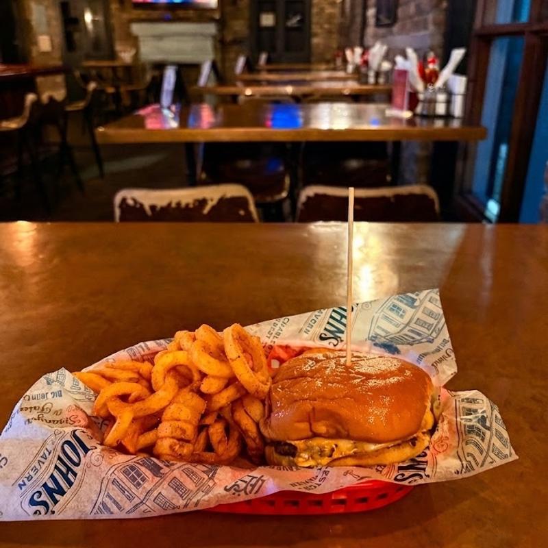 Kids Cheeseburger photo