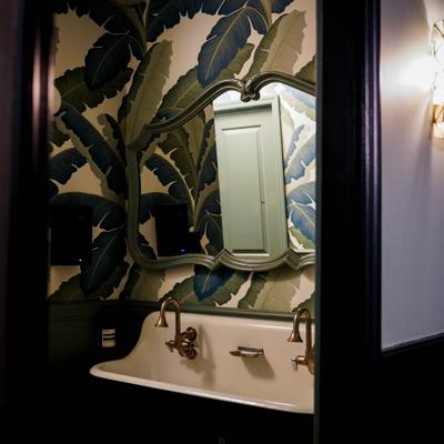 Tradicionale bathroom.