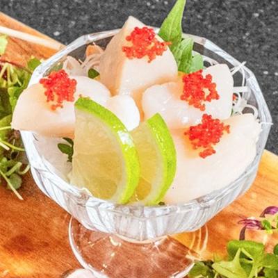 Scallop Sashimi.