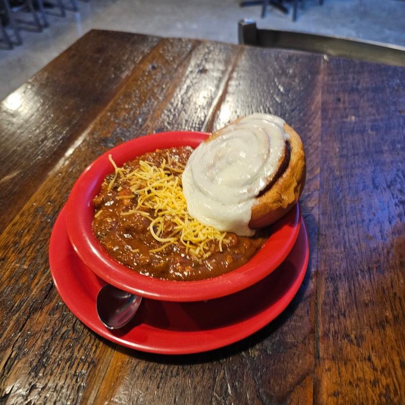 Brisket Chili & Cinnamon Roll photo