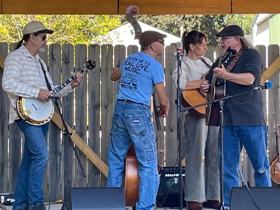 Grouvin Family Band event photo