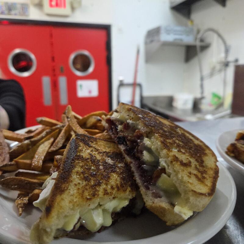 menu item 17 of 22, Brie and Bacon Melt