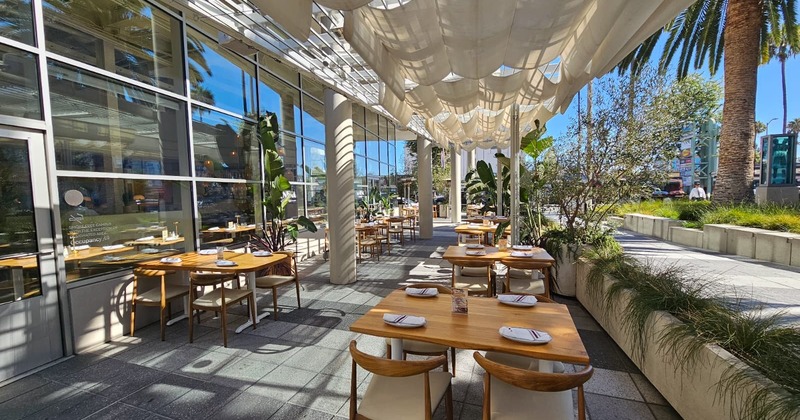 Exterior, tables and chairs