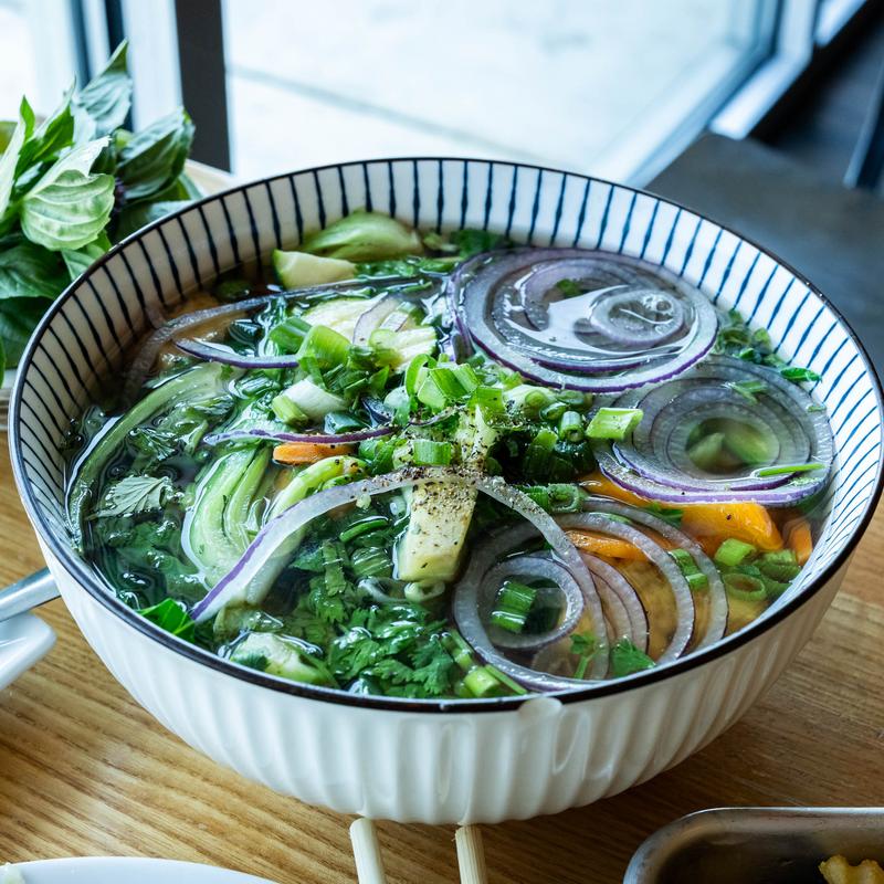 Pho Lightweight (V) photo