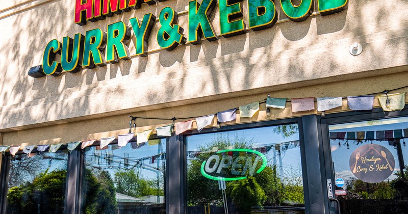 Exterior, tables and chairs