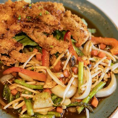 Drunken crab with a side of mixed vegetables.