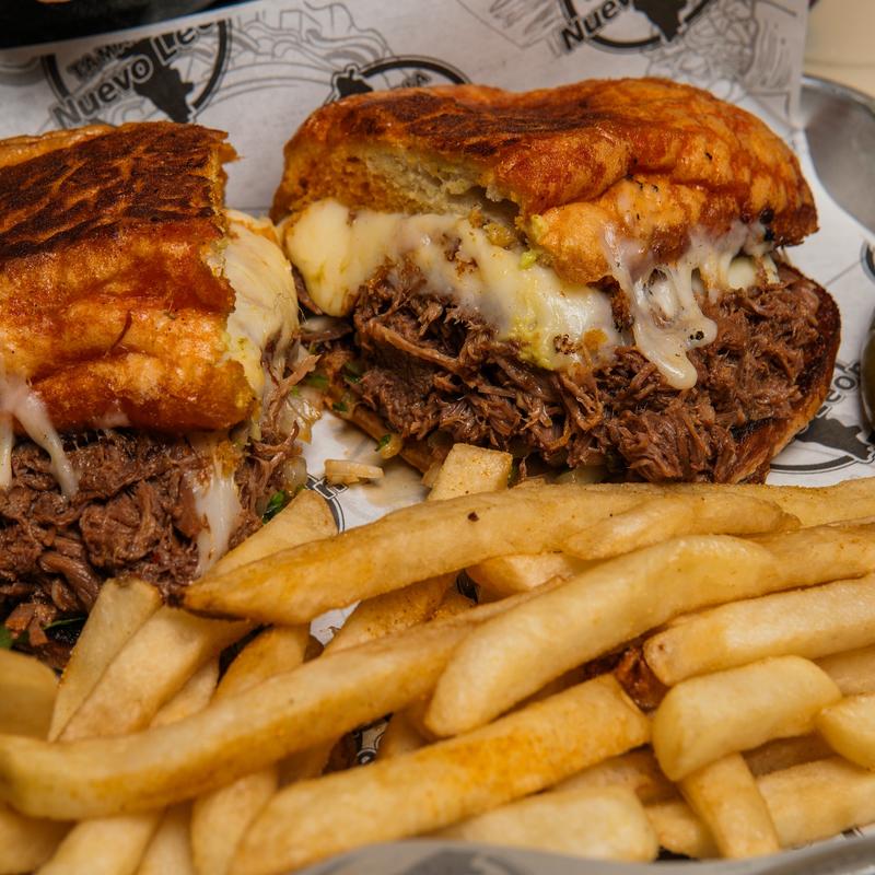 menu item 4 of 8, Tortas