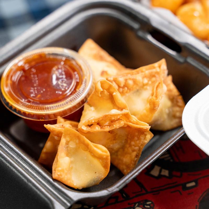 menu item 11 of 12, Crab Rangoons (4)