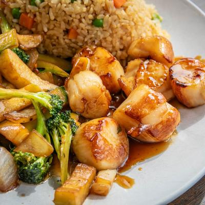 Scallop hibachi, close up.