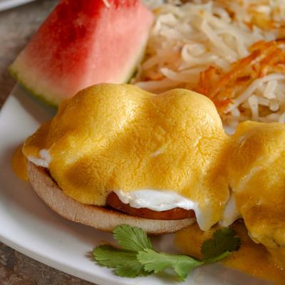 Eggs Benedict, close-up.