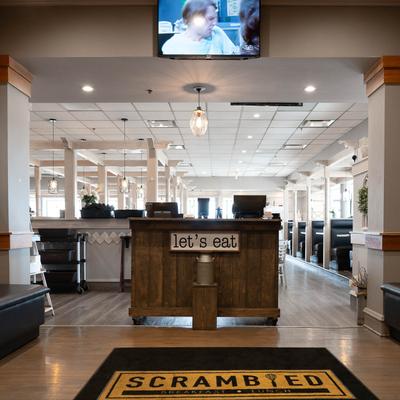 The entrance reception counter.