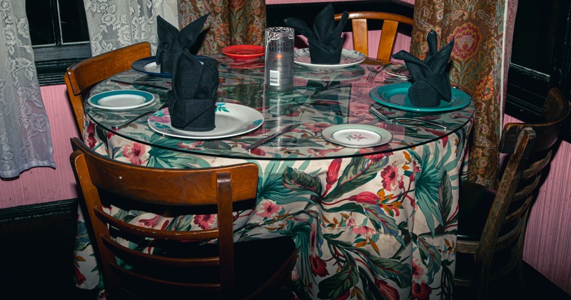 Interior, round diner table