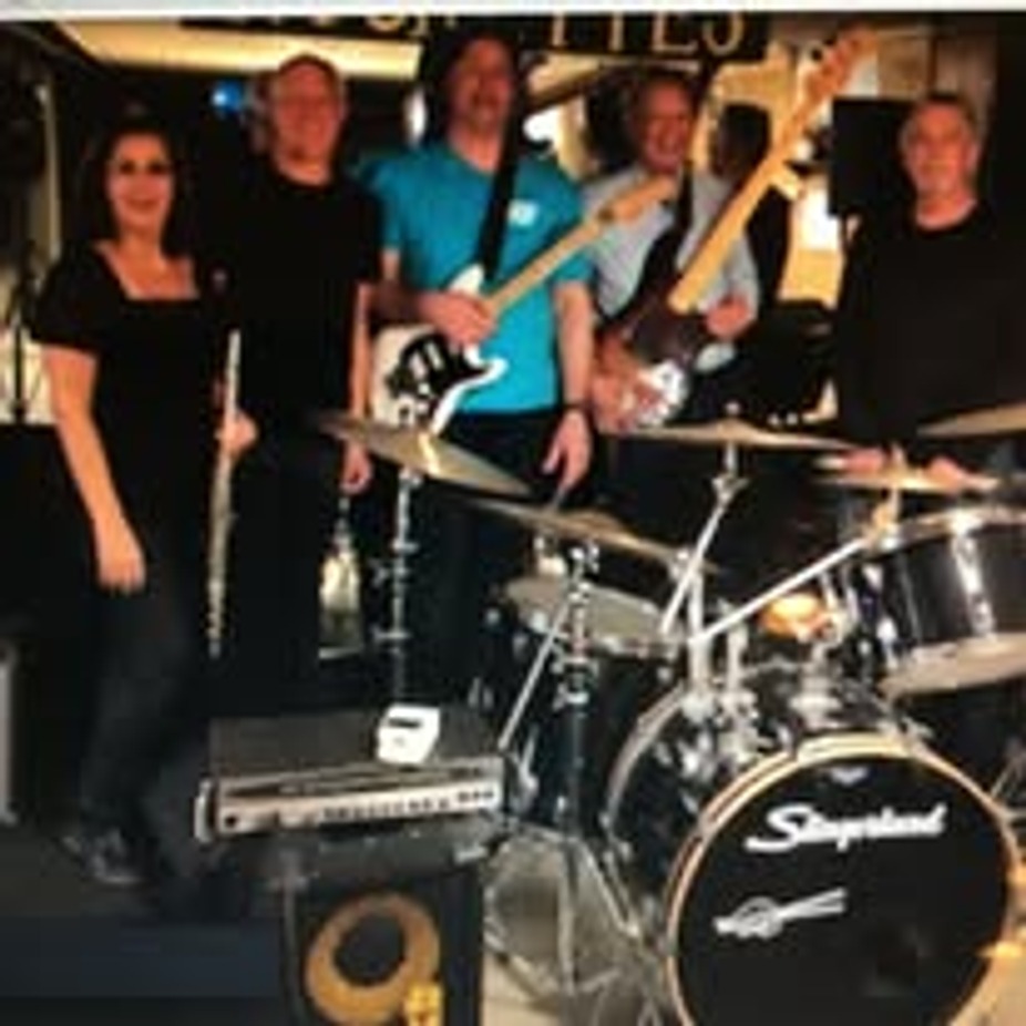 Relative Rock event photo