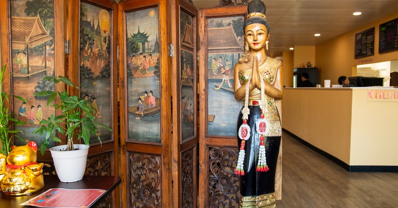 Siam woman statue and folding, wooden, room partition, painted with traditional motifs