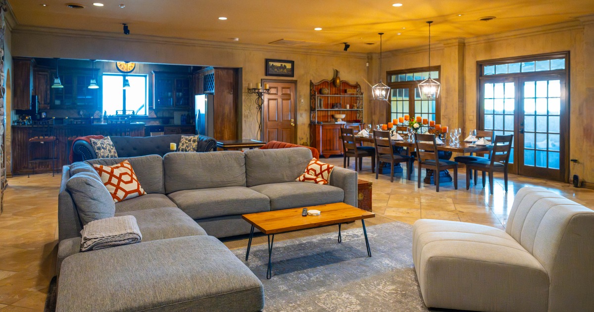 Lounge area