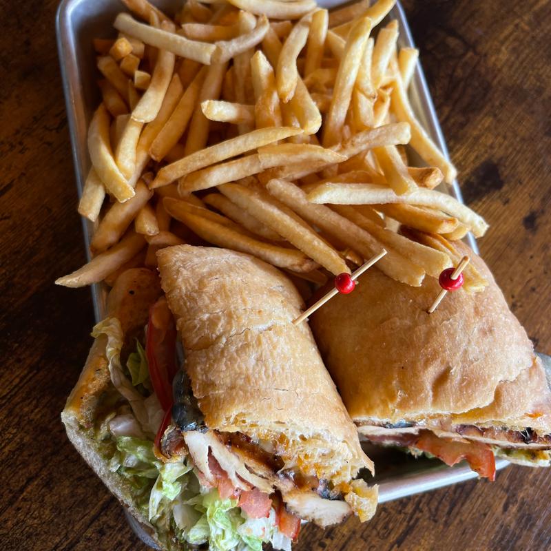 Cali Chicken Sandwich photo