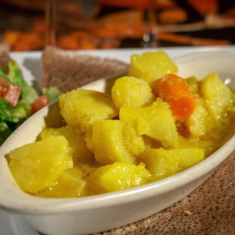 Dinich Wot Besiga photo