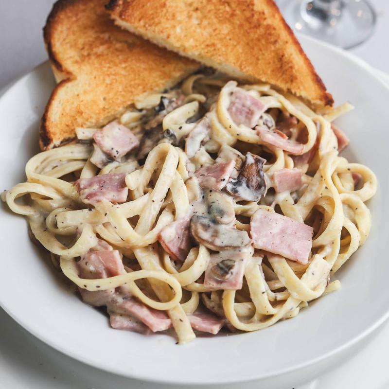 menu item 9 of 14, Fettuccine Dellacasa