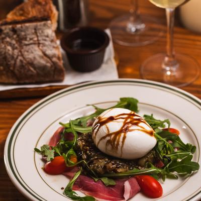 Burrata with mozzarella.