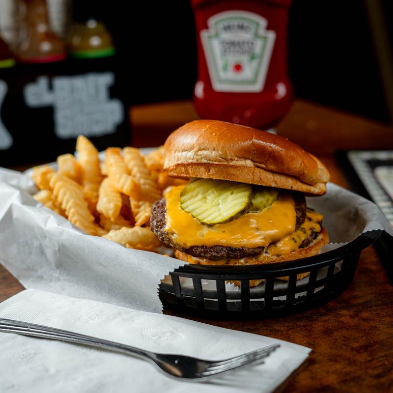 Famous $6.99 Cheeseburger Basket photo
