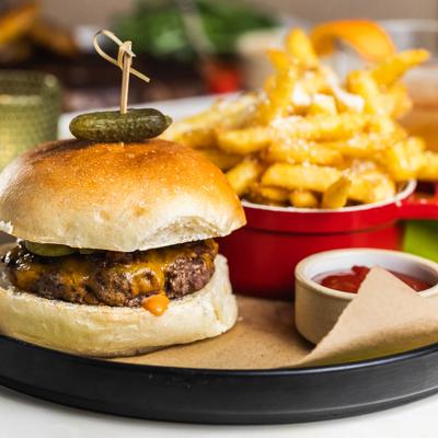 Cheeseburger and fries.