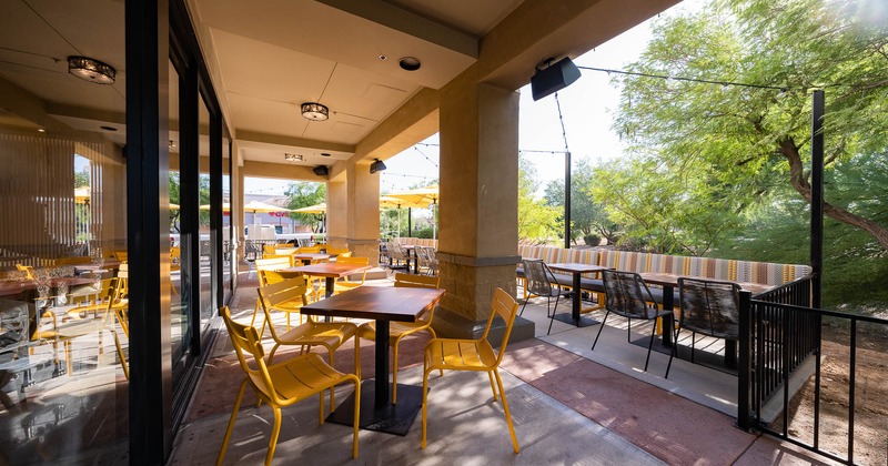 Patio, seating area