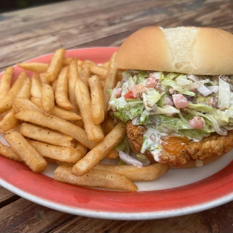 CREAMY DILL PICKLE FRIED CHICKEN SANDWICH photo