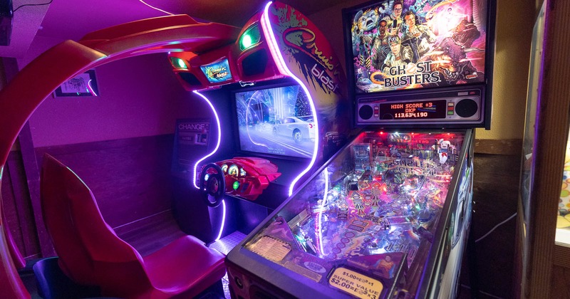 Interior, game machines