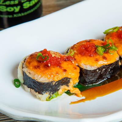 Volcano roll, close up.