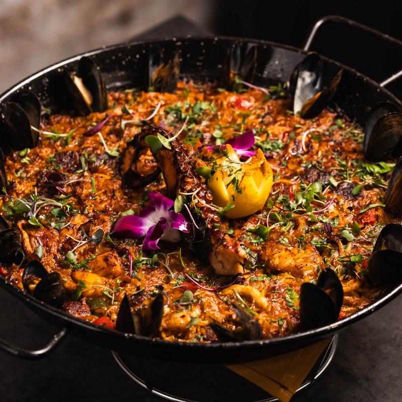 menu item 14 of 15, Paella Del Mar