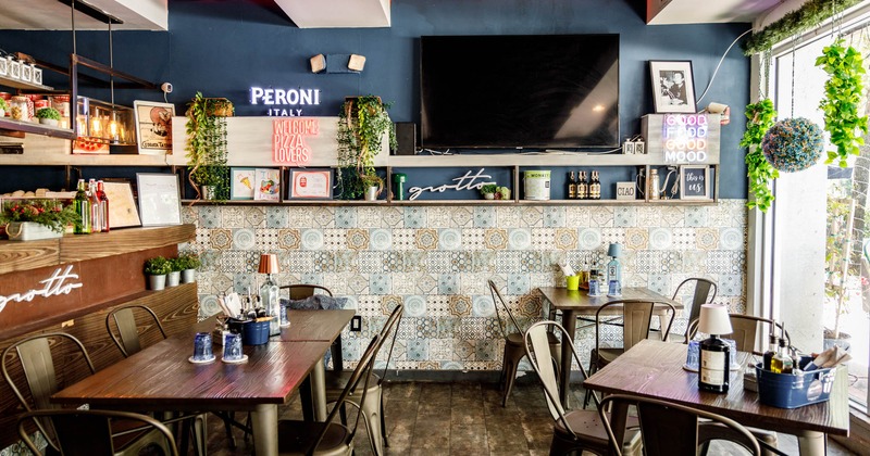 Dining area, tables and chairs