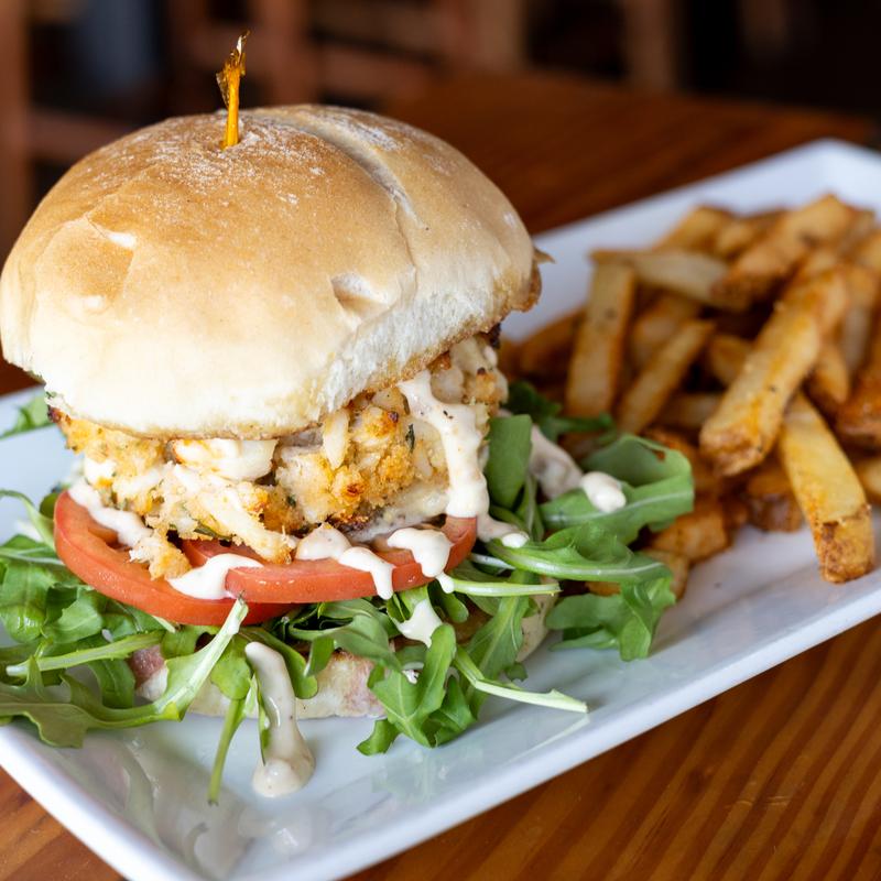 crab cake sandwich photo