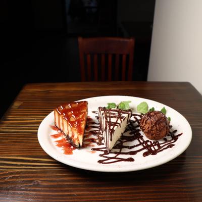 Deserts Cheese cake, Chocolate mousse and peanut butter cream pie.