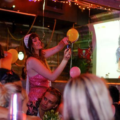 gallery photo number 118