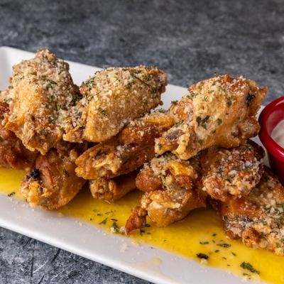 Garlic Parm Wings.