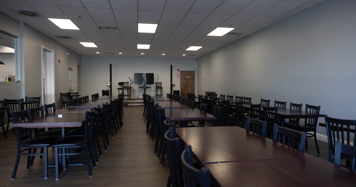 Interior area, tables for multiple people