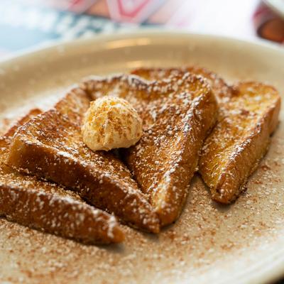 Hotcakes or French Toast.