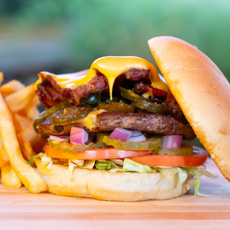 '50s Jalapeno Bacon Cheeseburger photo