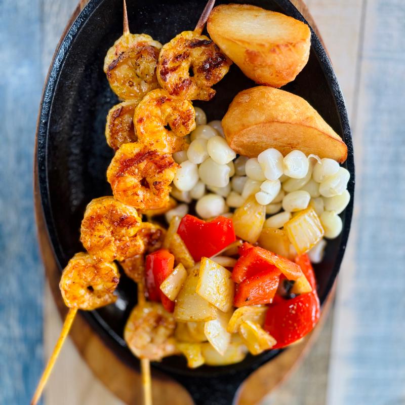 Brocheta De Camarones photo
