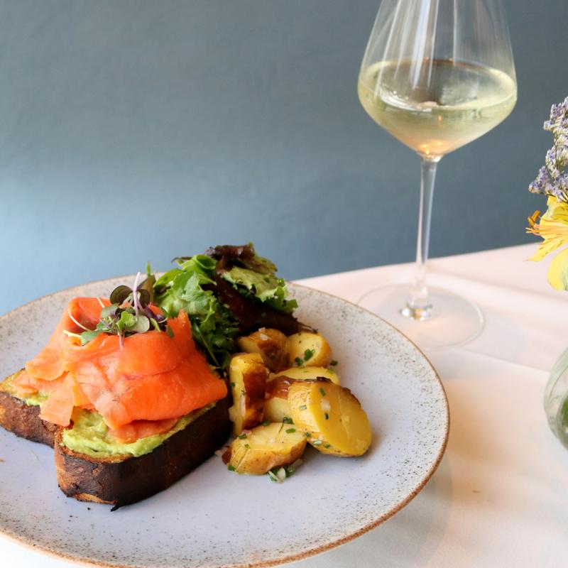 Toast À L’Avocat photo