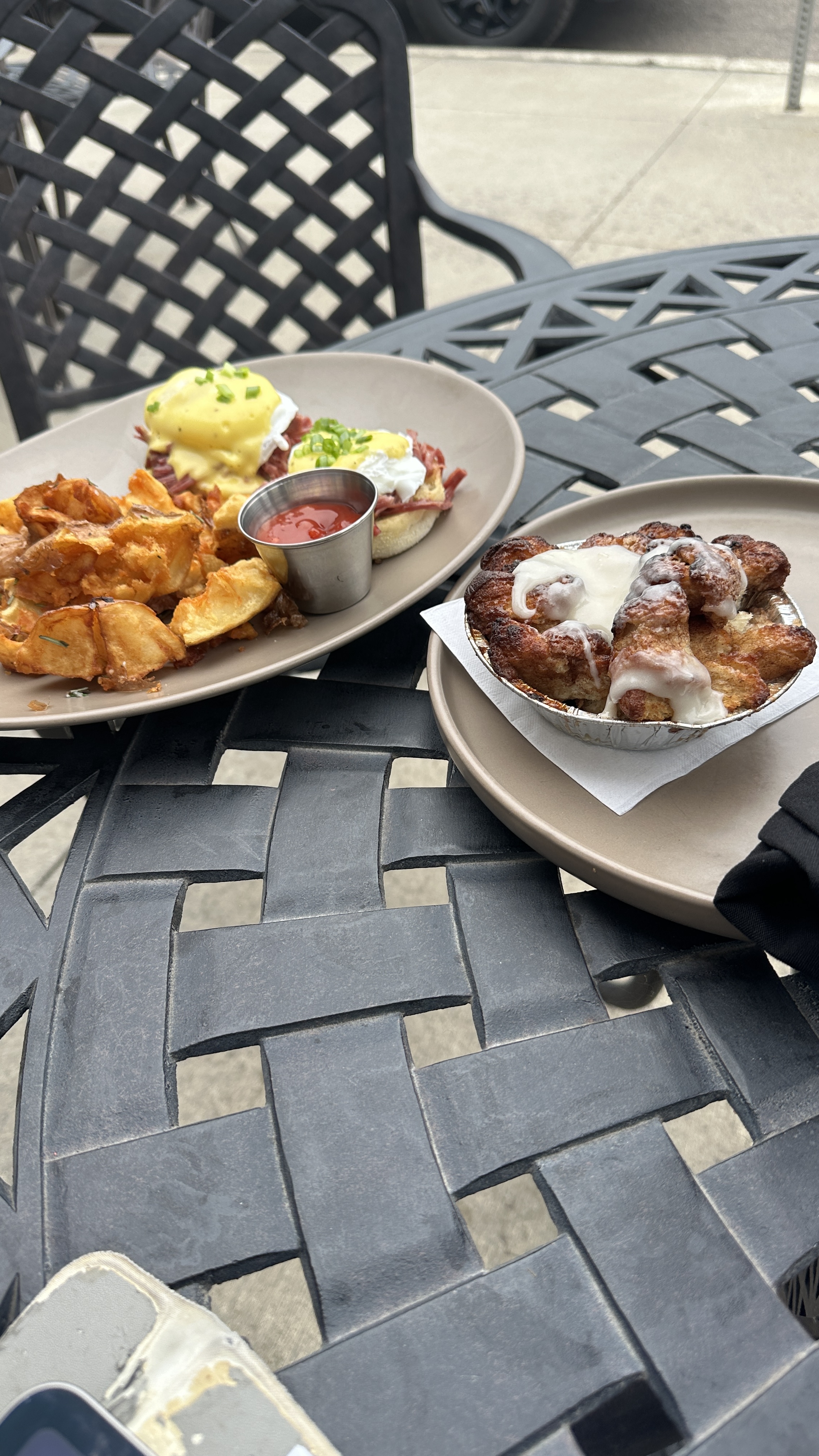 Brunch Bene and Monkey Bread